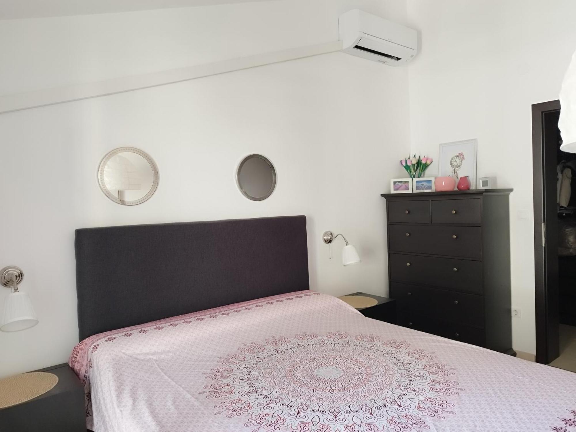 Ferienwohnung Am Sandstrand Omiš Esterno foto