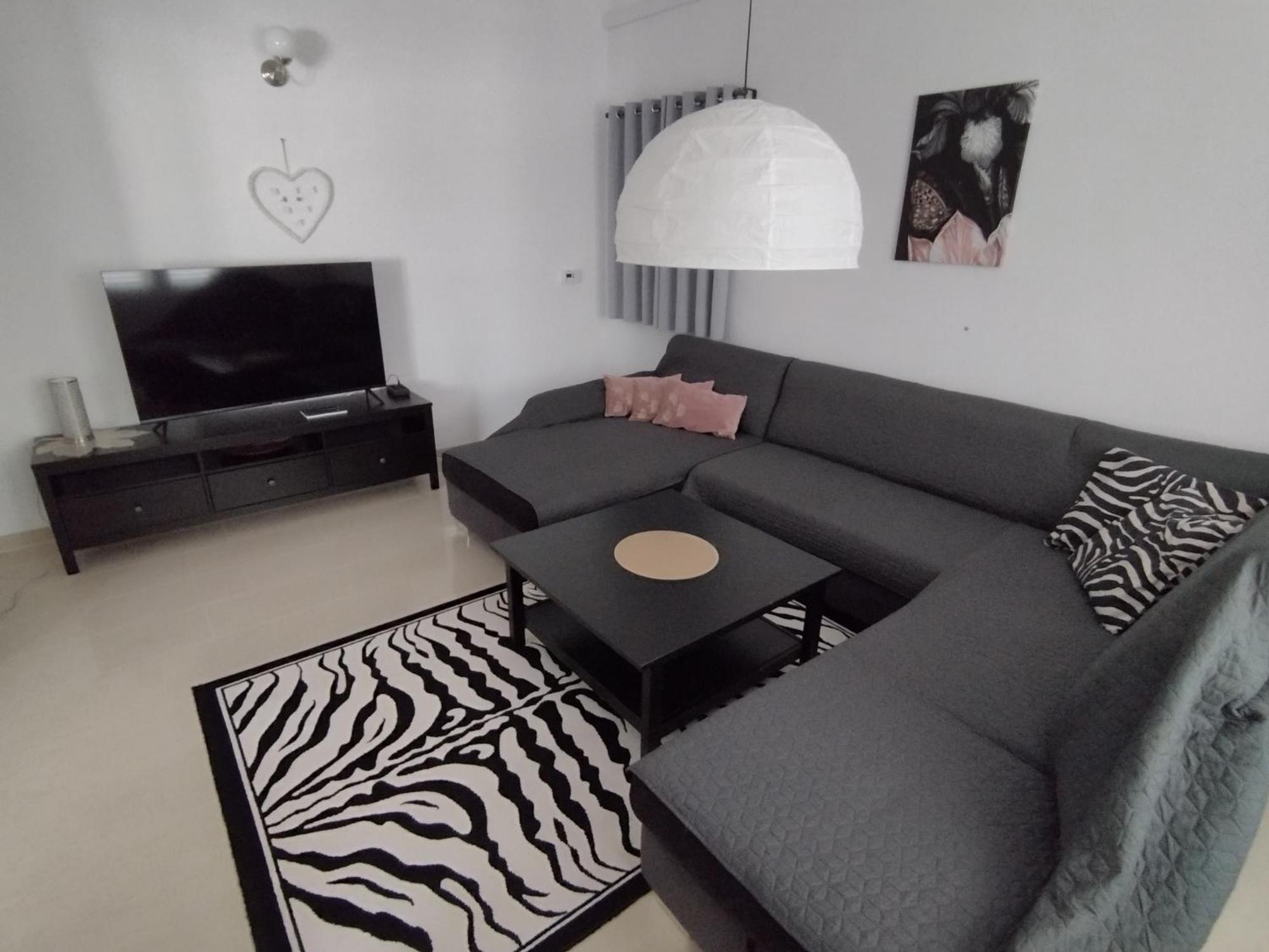 Ferienwohnung Am Sandstrand Omiš Esterno foto
